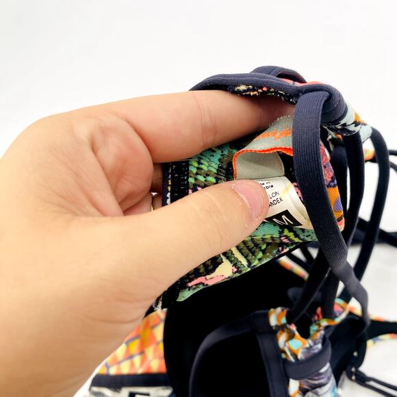 Maaji floral reversible bottoms bikini - Picture 6 of 6